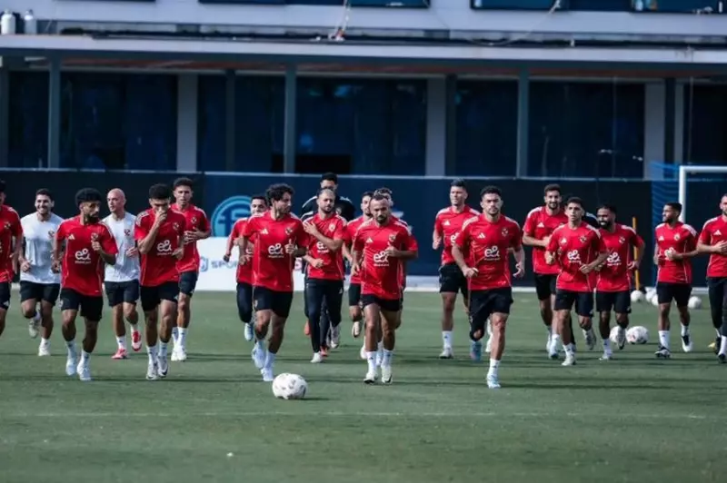 استعدادًا لمباراة باتشوكا.. الأهلي يجري تمرينًا خفيفًا في مقر إقامته. استعدادًا لمباراة باتشوكا.. الأهلي يجري تمرينًا خفيفًا في مقر إقامته.