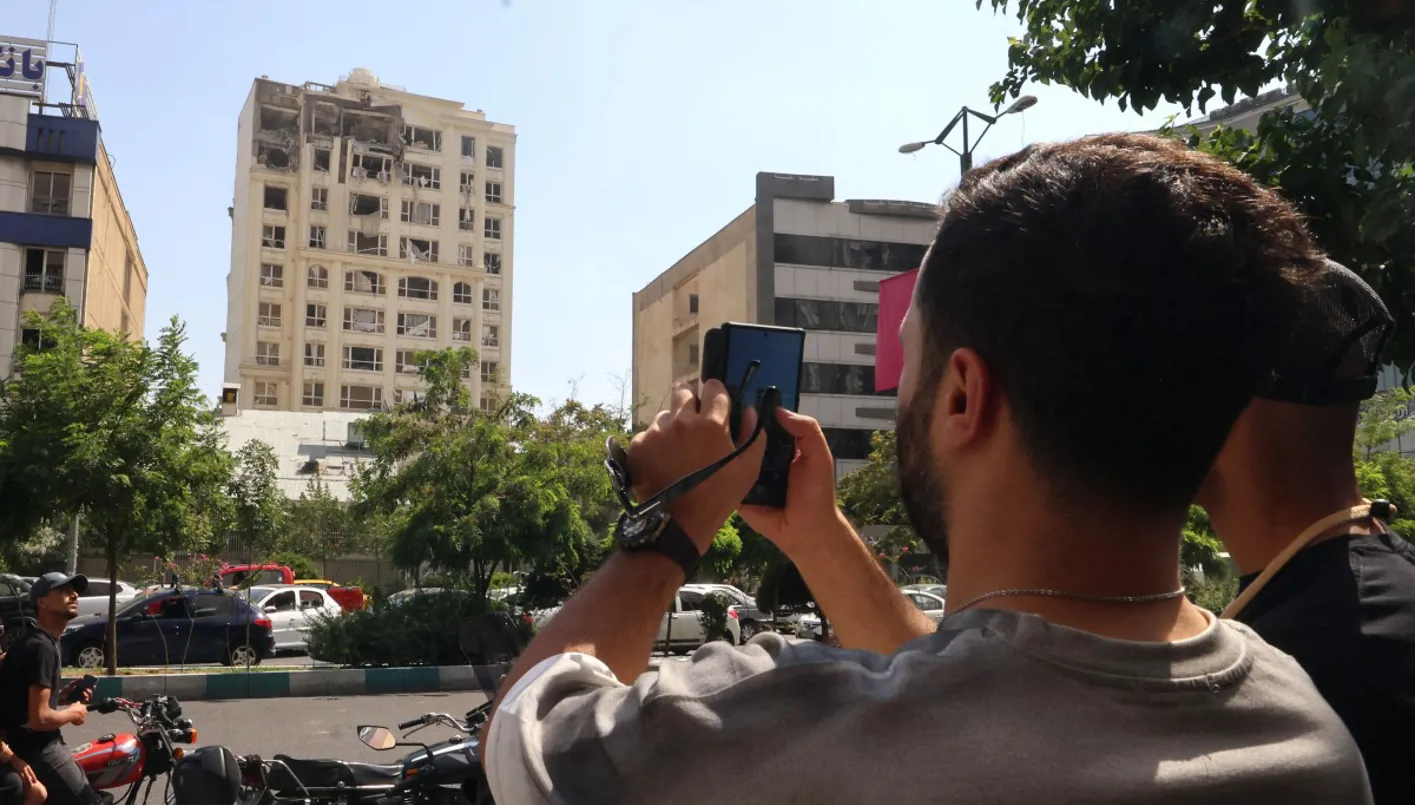 اعتقالات في إيران بسبب “التعاون مع إسرائيل” اعتقالات في إيران بسبب “التعاون مع إسرائيل”