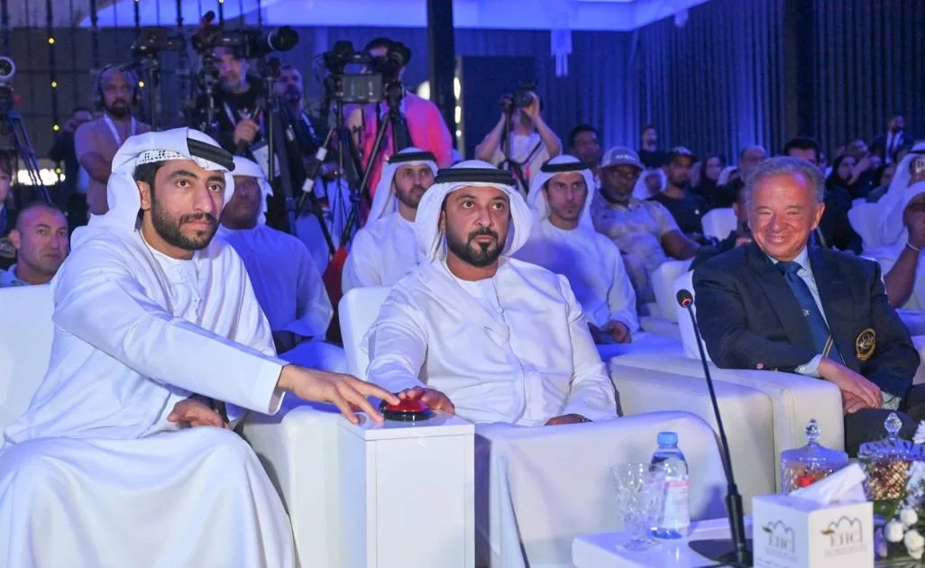 افتتاح بطولة آسيا لكمال الأجسام واللياقة البدنية في عجمان افتتاح بطولة آسيا لكمال الأجسام واللياقة البدنية في عجمان