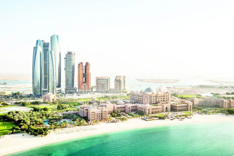 اقتصاد الإمارات يحقق نمواً بنسبة 4% ليصل إلى 1.77 تريليون درهم في 2024 اقتصاد الإمارات يحقق نمواً بنسبة 4% ليصل إلى 1.77 تريليون درهم في 2024