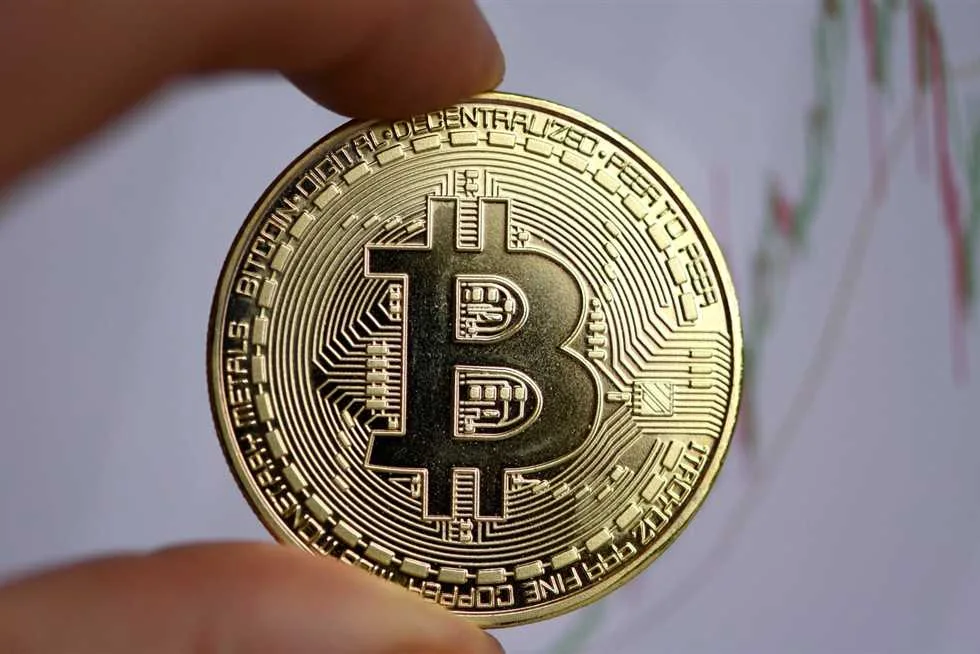 اقتصادي: تأثير التوترات السياسية على الذهب والعملات الرقمية.. وارتفاع محتمل لقيمة البيتكوين اقتصادي: تأثير التوترات السياسية على الذهب والعملات الرقمية.. وارتفاع محتمل لقيمة البيتكوين