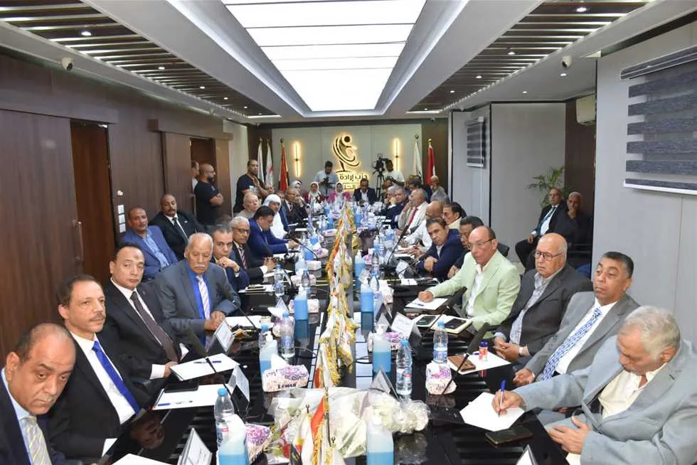 «الأحرار الاشتراكيين»: تحالف الأحزاب المصرية يمتلك القدرة على التنافس في الانتخابات المقبلة «الأحرار الاشتراكيين»: تحالف الأحزاب المصرية يمتلك القدرة على التنافس في الانتخابات المقبلة