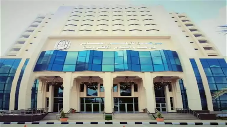 الأزهر للفتوى يوضح رأيه بشأن قضاء الوقت على وسائل التواصل الاجتماعي الأزهر للفتوى يوضح رأيه بشأن قضاء الوقت على وسائل التواصل الاجتماعي