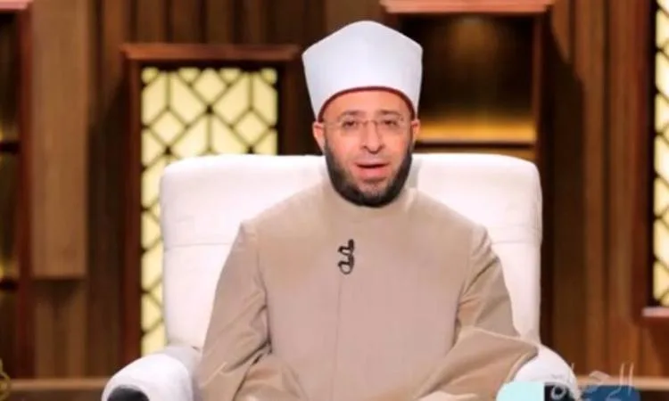 الأزهري: المصريون يشكلون نسيجاً وطنياً متماسكاً، حيث توحدهم الوطنية رغم اختلاف الديانات. الأزهري: المصريون يشكلون نسيجاً وطنياً متماسكاً، حيث توحدهم الوطنية رغم اختلاف الديانات.