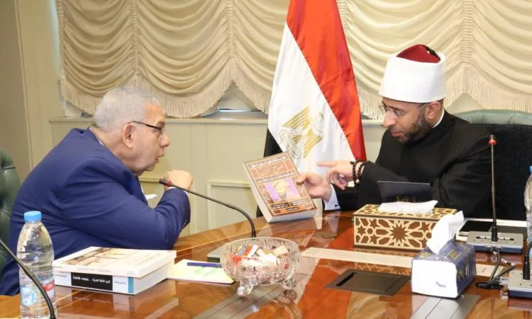 الأزهري: سنعمل مع “الناشرين العرب” لإعادة إحياء تراثنا العلمي ومكتبات المساجد.