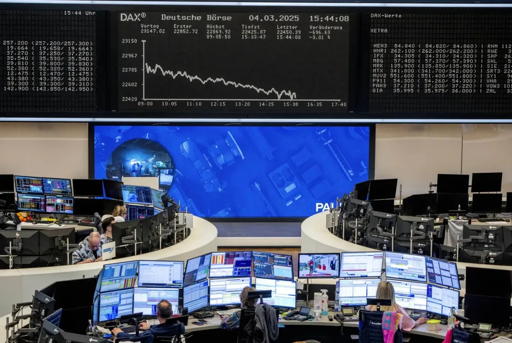 الأسهم الأوروبية تنطلق بارتفاع في بدء التعاملات الأسهم الأوروبية تنطلق بارتفاع في بدء التعاملات