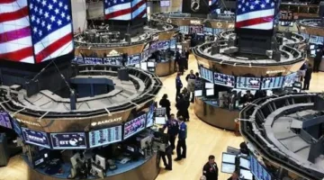 الأسواق الأمريكية تواصل تراجعها عقب الغارات الإسرائيلية على إيران