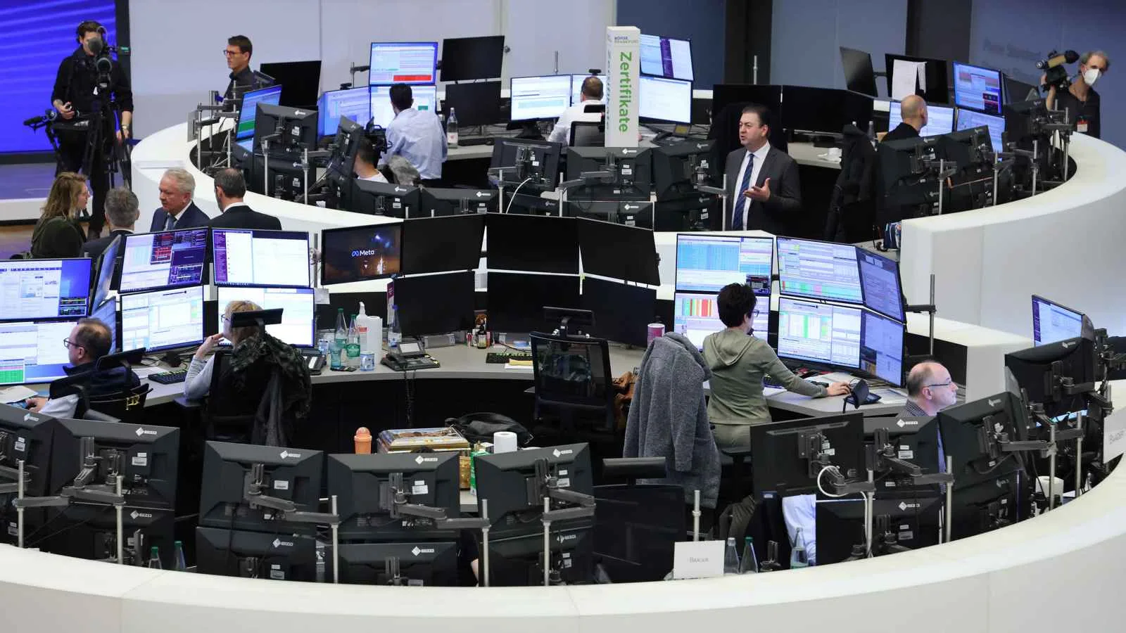 الأسواق الأوروبية تنخفض رغم انتعاش آسيا مع انتظار للمفاوضات بين واشنطن وبكين الأسواق الأوروبية تنخفض رغم انتعاش آسيا مع انتظار للمفاوضات بين واشنطن وبكين
