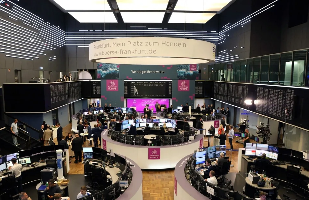 الأسواق الأوروبية تنهي جلساتها على حالة من الثبات الأسواق الأوروبية تنهي جلساتها على حالة من الثبات