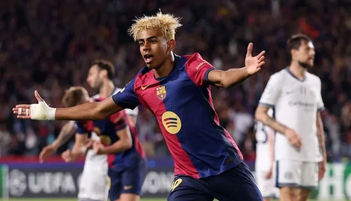 الأميز في جيله.. لامين يامال يفوز بجائزة جديدة في الدوري الإسباني الأميز في جيله.. لامين يامال يفوز بجائزة جديدة في الدوري الإسباني