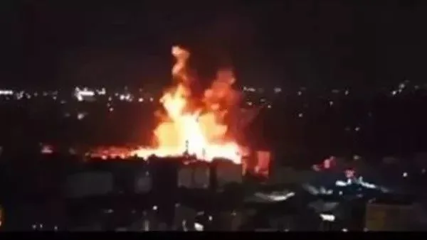 الأنظمة الدفاعية الإيرانية تواجه هجومًا إسرائيليًا جديدًا على العاصمة طهران الأنظمة الدفاعية الإيرانية تواجه هجومًا إسرائيليًا جديدًا على العاصمة طهران
