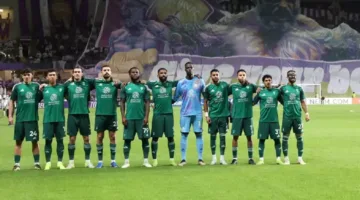 الأهلي السعودي يفكر في التعاقد مع هيولماند لتعويض فيجا قبل انطلاق الموسم الجديد.