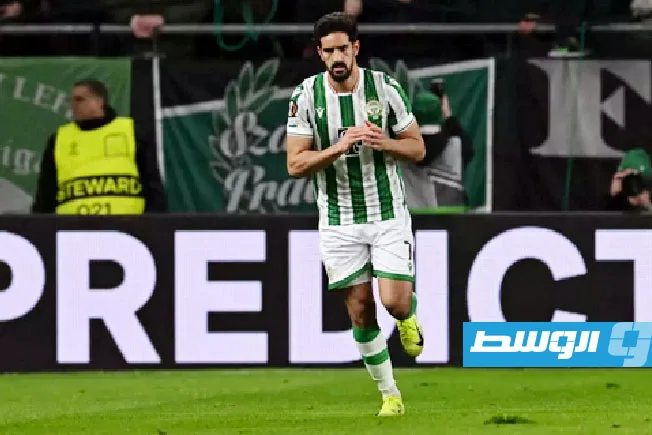 الأهلي المصري يتعاقد مع التونسي بن رمضان تحضيرًا لمنافسات كأس العالم للأندية. الأهلي المصري يتعاقد مع التونسي بن رمضان تحضيرًا لمنافسات كأس العالم للأندية.