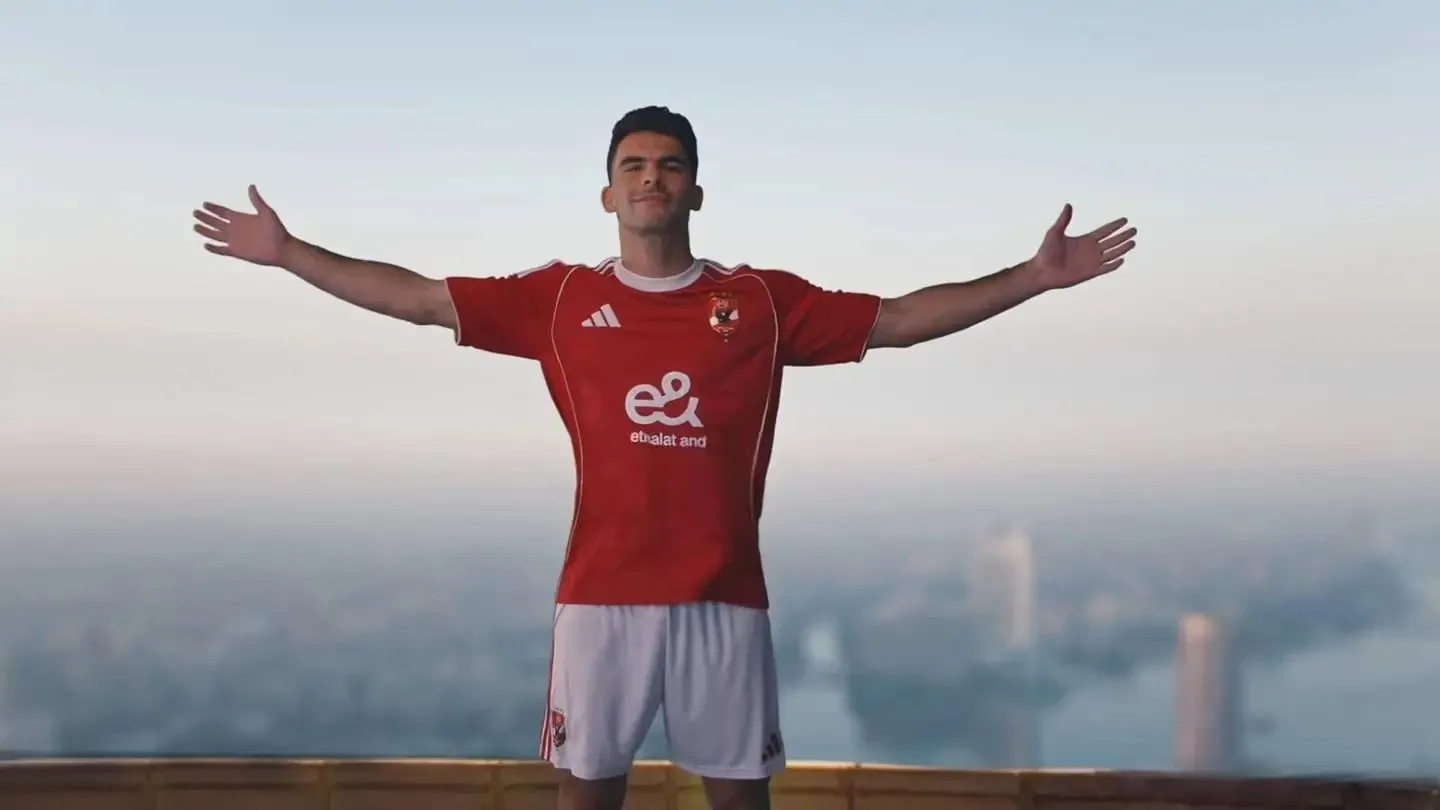 الأهلي يسبق الزمالك في مواجهة شكوى تسجيل زيزو الأهلي يسبق الزمالك في مواجهة شكوى تسجيل زيزو