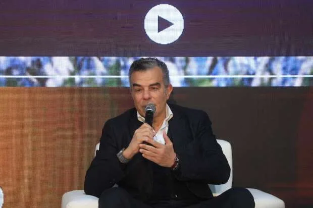 الأهلي يطلب من اتحاد الكرة تطبيق قانون المالية العادلة للسبب التالي الأهلي يطلب من اتحاد الكرة تطبيق قانون المالية العادلة للسبب التالي