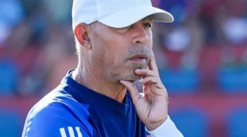 الأهلي يعرب عن تقديره لمدرب قطاع الناشئين