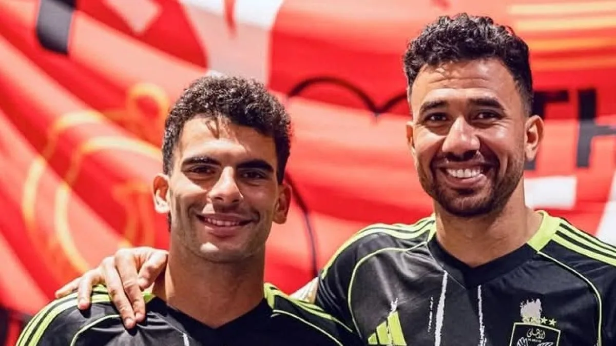 الأهلي يلبس الطقم الأسود في مواجهة إنتر ميامي غداً بكأس العالم للأندية الأهلي يلبس الطقم الأسود في مواجهة إنتر ميامي غداً بكأس العالم للأندية