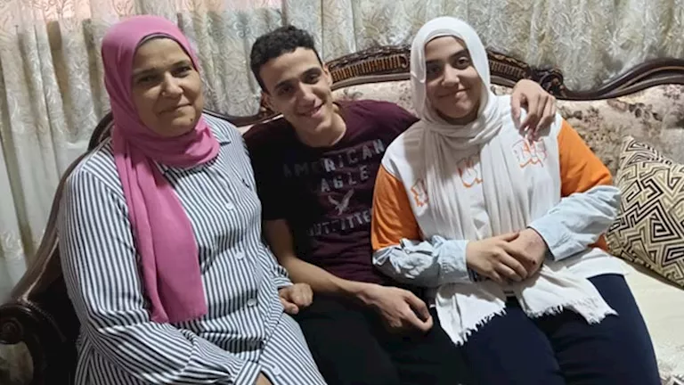 الأول في الإعدادية الأزهرية بالشرقية: “زياد أخي هو مثلي الأعلى” الأول في الإعدادية الأزهرية بالشرقية: “زياد أخي هو مثلي الأعلى”