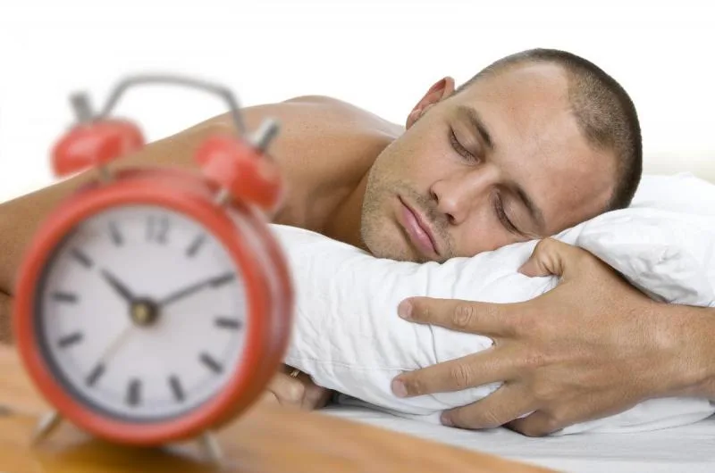 النوم لأكثر من 9 ساعات قد يضر بصحتك وذهنك النوم لأكثر من 9 ساعات قد يضر بصحتك وذهنك