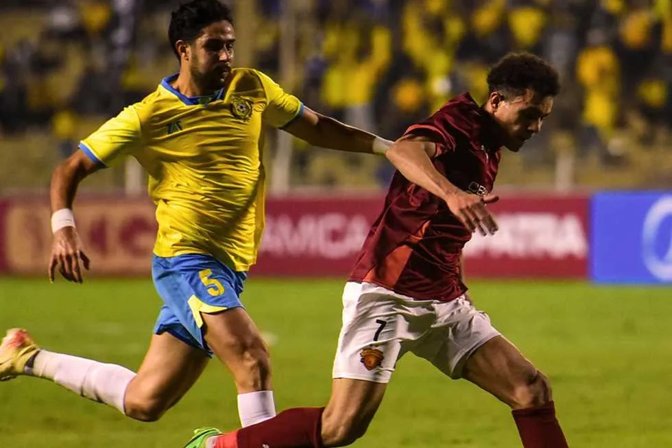 الإسماعيلي يتعرض للهزيمة أمام سيراميكا كليوباترا في مباراة الذهاب لنصف نهائي كأس الرابطة المصرية الإسماعيلي يتعرض للهزيمة أمام سيراميكا كليوباترا في مباراة الذهاب لنصف نهائي كأس الرابطة المصرية