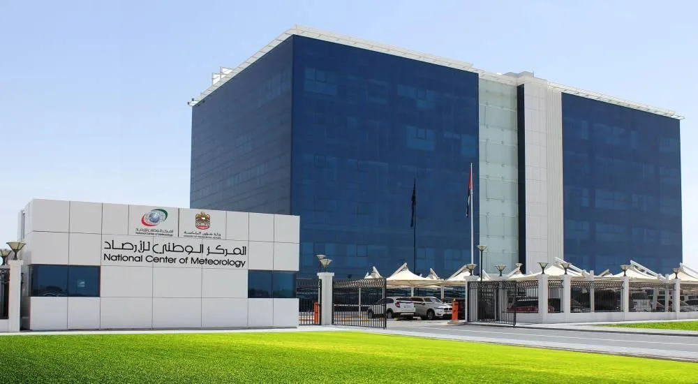الإمارات: توقعات بارتفاع درجات الحرارة ووجود رياح مثيرة للغبار غداً الإمارات: توقعات بارتفاع درجات الحرارة ووجود رياح مثيرة للغبار غداً