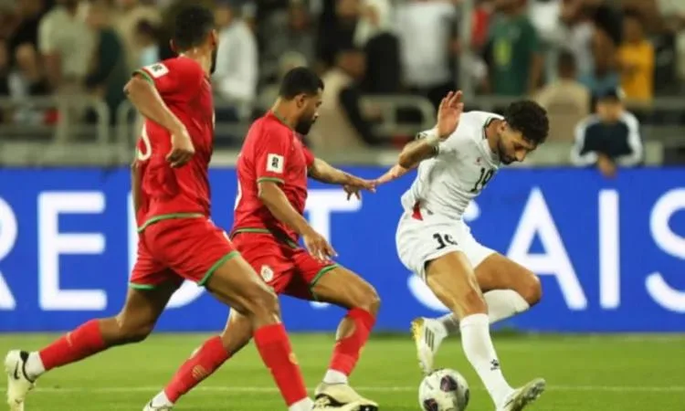 الاتحاد الفلسطيني يعبّر عن استيائه من قرار حكم مباراة عمان الاتحاد الفلسطيني يعبّر عن استيائه من قرار حكم مباراة عمان