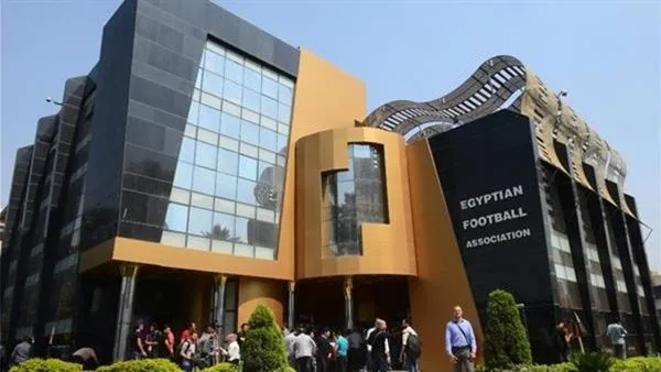 الاتحاد الكروي يطلب من الأندية تسديد المستحقات المتأخرة قبل فتح باب القيد