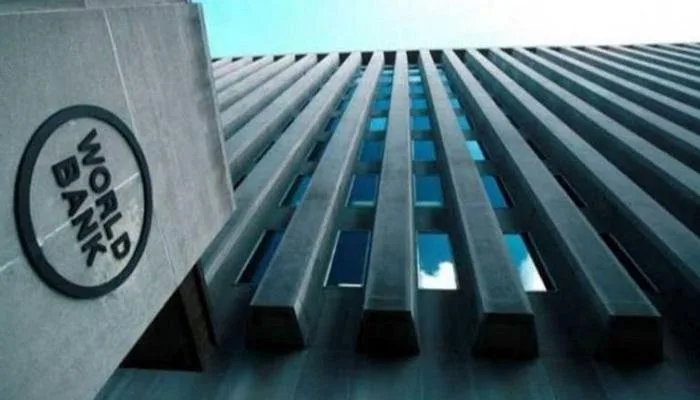 الاقتصاد العالمي في مرحلة حاسمة: البنك الدولي يُخفض توقعاته الاقتصادية الاقتصاد العالمي في مرحلة حاسمة: البنك الدولي يُخفض توقعاته الاقتصادية
