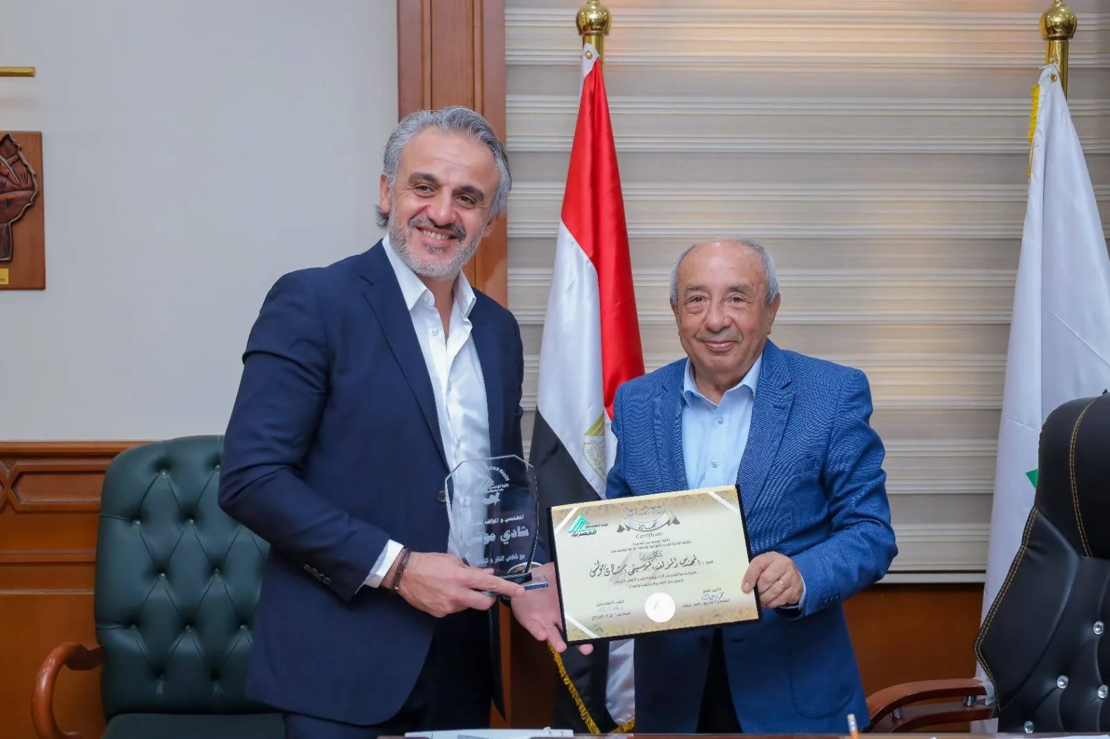“الباش موسيقار”: أمسية أقامتها اللجنة الفنية والثقافية بنقابة المهندسين مع ضيفها الموسيقار شادي مؤنس “الباش موسيقار”: أمسية أقامتها اللجنة الفنية والثقافية بنقابة المهندسين مع ضيفها الموسيقار شادي مؤنس