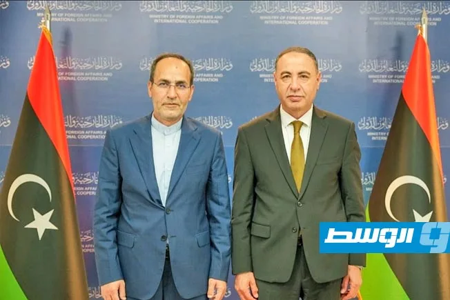 الباعور يناقش مع السفير الإيراني مستجدات الحرب ضد الكيان الإسرائيلي الباعور يناقش مع السفير الإيراني مستجدات الحرب ضد الكيان الإسرائيلي