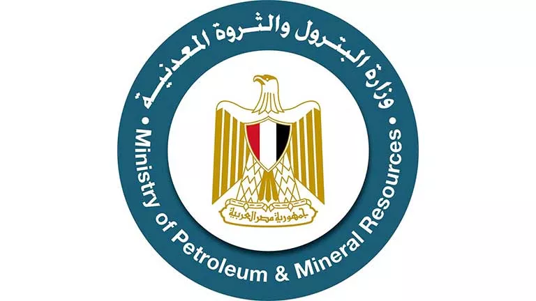 “البترول” تعبر عن حزنها لفقدان بطل حادث احتراق سيارة إمداد بالبنزين في منطقة العاشر من رمضان “البترول” تعبر عن حزنها لفقدان بطل حادث احتراق سيارة إمداد بالبنزين في منطقة العاشر من رمضان