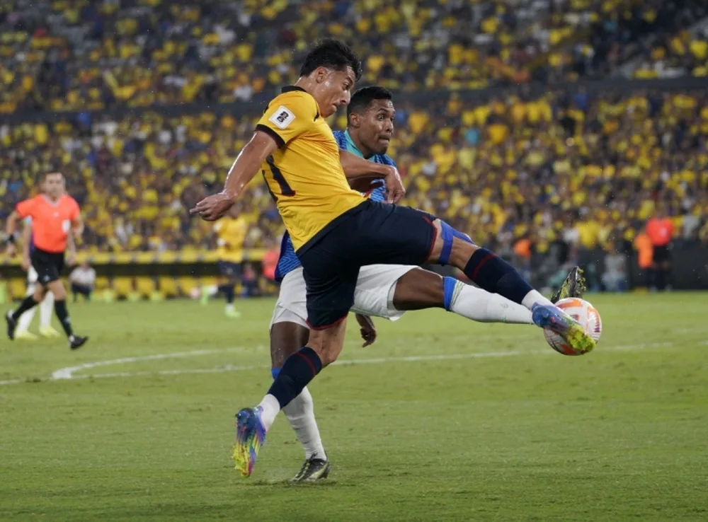 البرازيل تُنهي المباراة مع الإكوادور بالتعادل بدون أهداف البرازيل تُنهي المباراة مع الإكوادور بالتعادل بدون أهداف