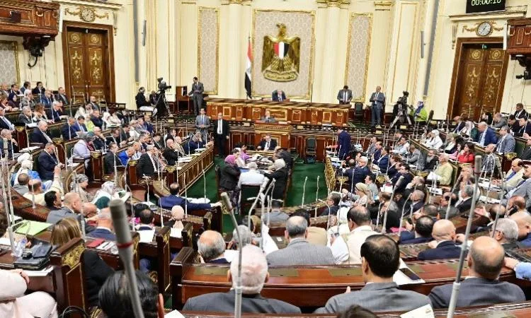 البرلمان يوافق على الاتفاق الحكومي لإنشاء محطة معالجة مياه الصرف الصحي في الإسكندرية البرلمان يوافق على الاتفاق الحكومي لإنشاء محطة معالجة مياه الصرف الصحي في الإسكندرية