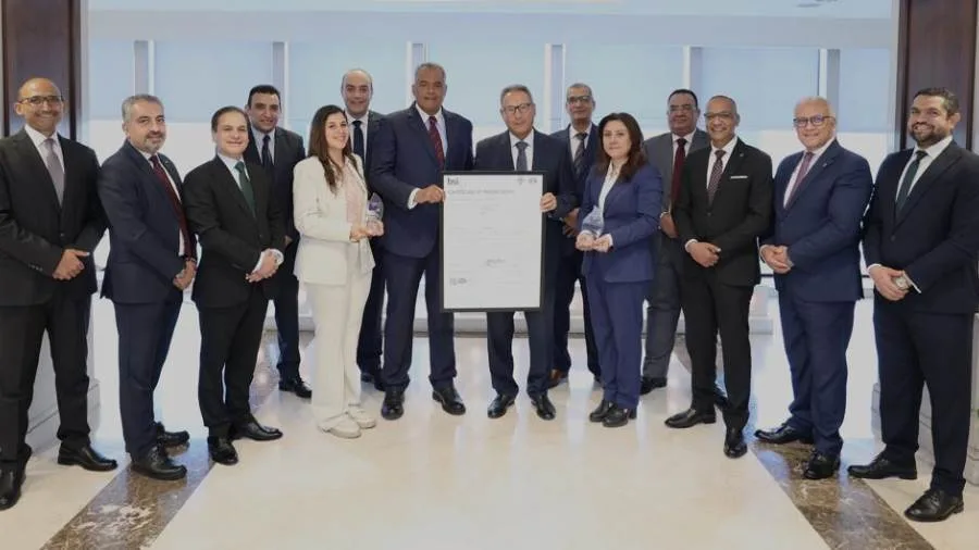 البنك الأهلي المصري يواصل الاحتفاظ بشهادة الجودة ISO من هيئة المواصفات البريطانية “BSI” ويحقق المزيد من الجوائز العالمية. البنك الأهلي المصري يواصل الاحتفاظ بشهادة الجودة ISO من هيئة المواصفات البريطانية “BSI” ويحقق المزيد من الجوائز العالمية.