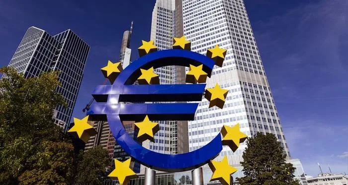 البنك المركزي الأوروبي يقلص معدل الفائدة إلى 2%