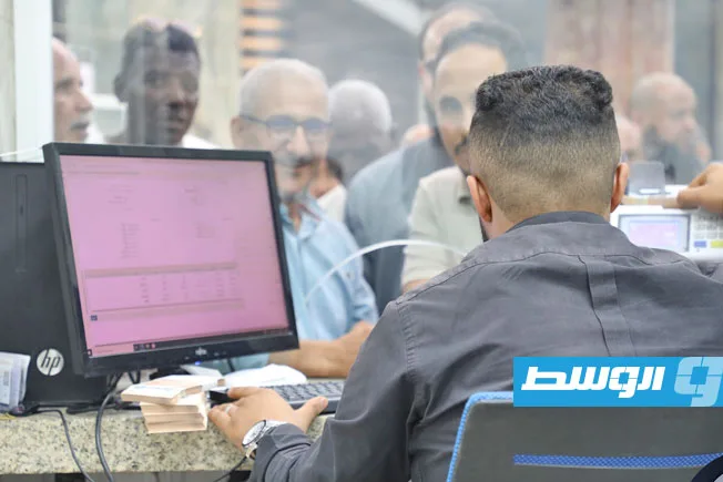 «البنك المركزي»: تخصيص 56.5 مليار دينار للمصارف خلال خمسة أشهر «البنك المركزي»: تخصيص 56.5 مليار دينار للمصارف خلال خمسة أشهر