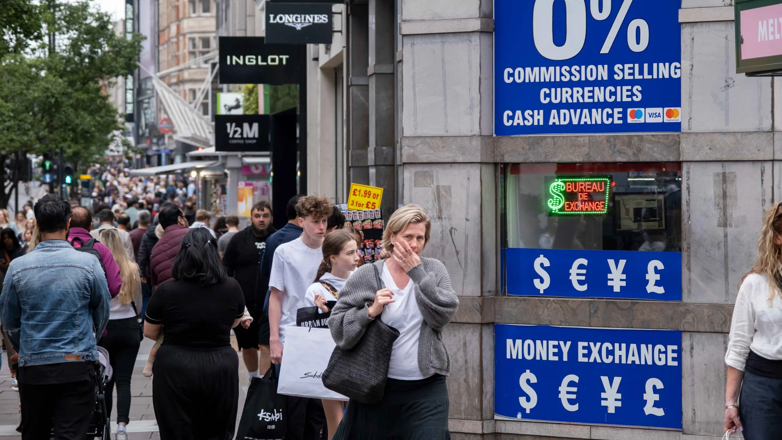 التحليل الفني: الزوج GBP/USD يختبر منطقة أوامر البيع