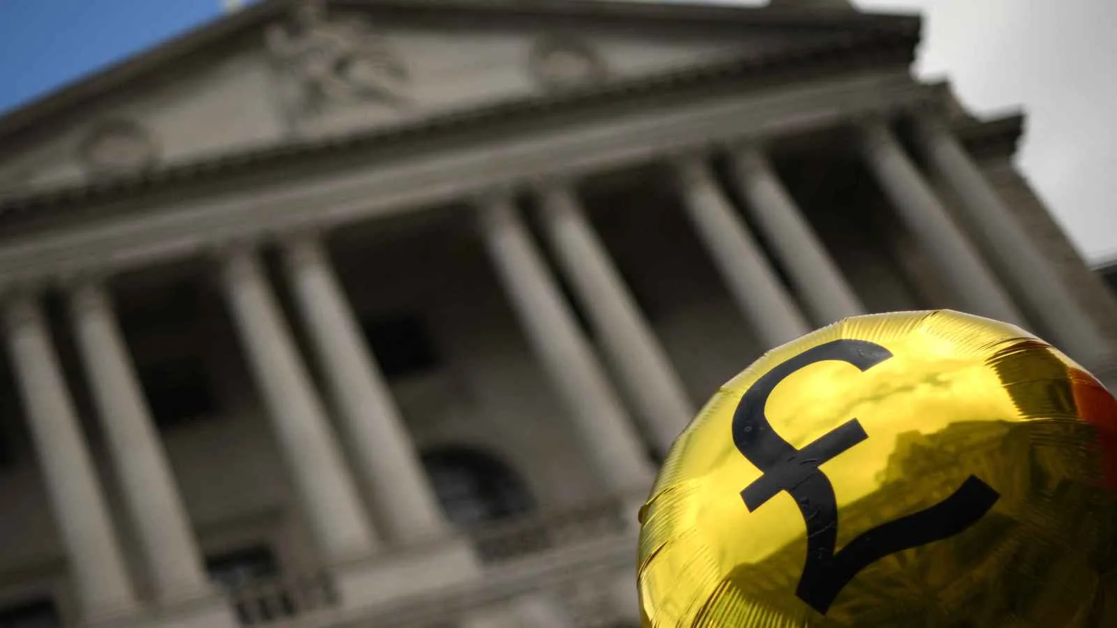 التحليل الفني: نموذج القمة الثلاثية يدعم تراجع زوج GBP/USD التحليل الفني: نموذج القمة الثلاثية يدعم تراجع زوج GBP/USD
