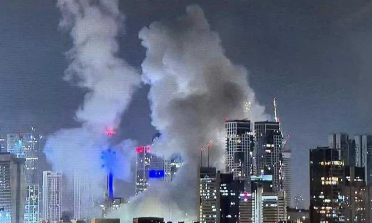 الجيش الإسرائيلي يوصي باللجوء إلى الملاجئ وينشط صفارات الإنذار في القدس الجيش الإسرائيلي يوصي باللجوء إلى الملاجئ وينشط صفارات الإنذار في القدس