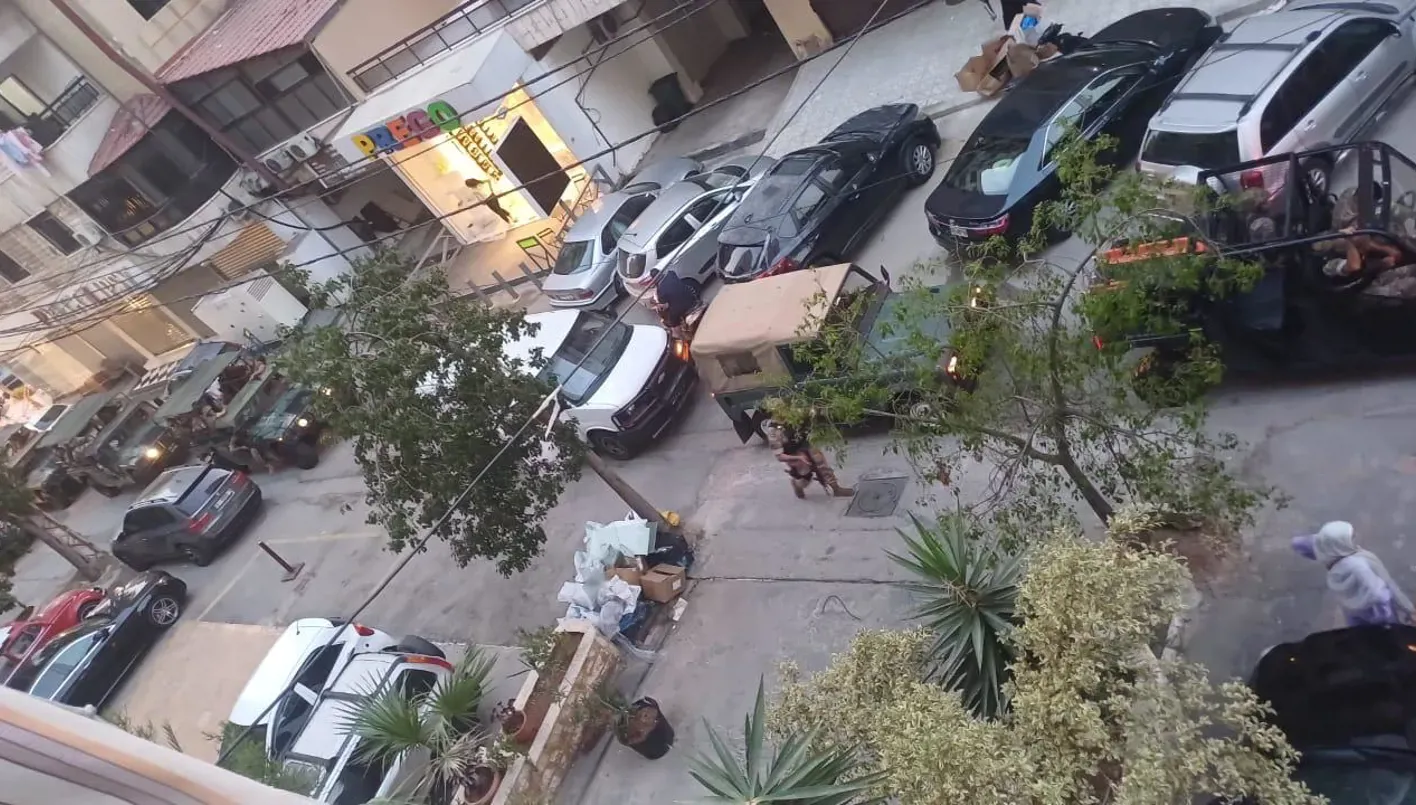 الجيش اللبناني يختتم عمليات الفحص والحفر في المبنى المدمر في سان تيريز… ماذا قال للجنة الإشراف؟ الجيش اللبناني يختتم عمليات الفحص والحفر في المبنى المدمر في سان تيريز… ماذا قال للجنة الإشراف؟