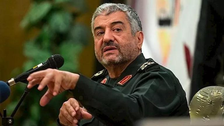 الحرس الثوري الإيراني يعلن استهداف إسرائيل بصواريخ موجهة بدقة الحرس الثوري الإيراني يعلن استهداف إسرائيل بصواريخ موجهة بدقة