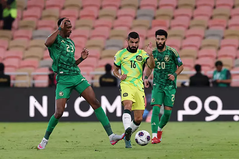 الخسارة في أرض الوطن: أستراليا تضمن تأهلها على حساب السعودية في ملحق كأس العالم 2026 الخسارة في أرض الوطن: أستراليا تضمن تأهلها على حساب السعودية في ملحق كأس العالم 2026