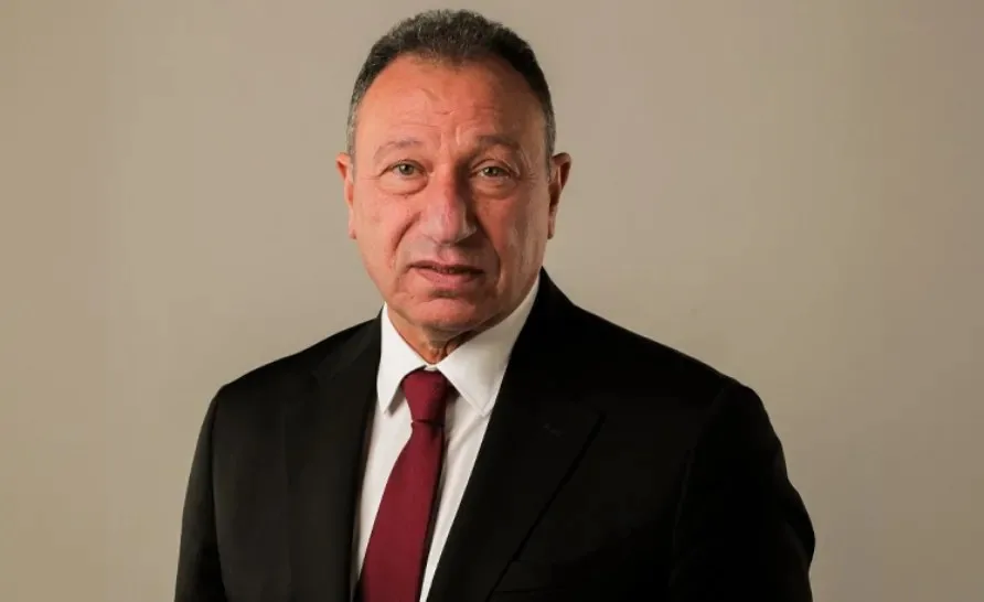 الخطيب يتغيب عن سفر الأهلي إلى أمريكا بسبب ظروف صحية.. ومرتجي يتولى قيادة البعثة. الخطيب يتغيب عن سفر الأهلي إلى أمريكا بسبب ظروف صحية.. ومرتجي يتولى قيادة البعثة.