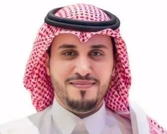 الدكتور سعود النداح أول شخص سعودي يحصل على درجة الدكتوراه في مجال سياسات الرعاية الاجتماعية. الدكتور سعود النداح أول شخص سعودي يحصل على درجة الدكتوراه في مجال سياسات الرعاية الاجتماعية.