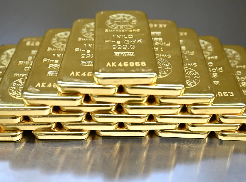 الذهب يحقق ارتفاعات قياسية مع تفاقم النزاع في الشرق الأوسط الذهب يحقق ارتفاعات قياسية مع تفاقم النزاع في الشرق الأوسط