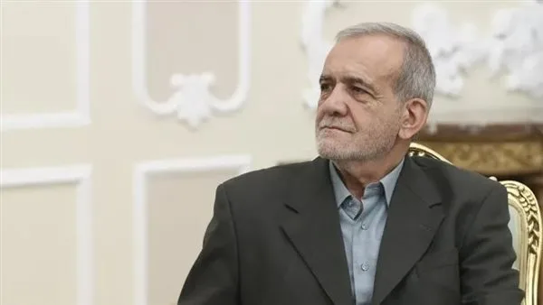 الرئيس الإيراني لماكرون: لن نجري محادثات حول البرنامج النووي إذا استمرت الاعتداءات الإسرائيلية. الرئيس الإيراني لماكرون: لن نجري محادثات حول البرنامج النووي إذا استمرت الاعتداءات الإسرائيلية.