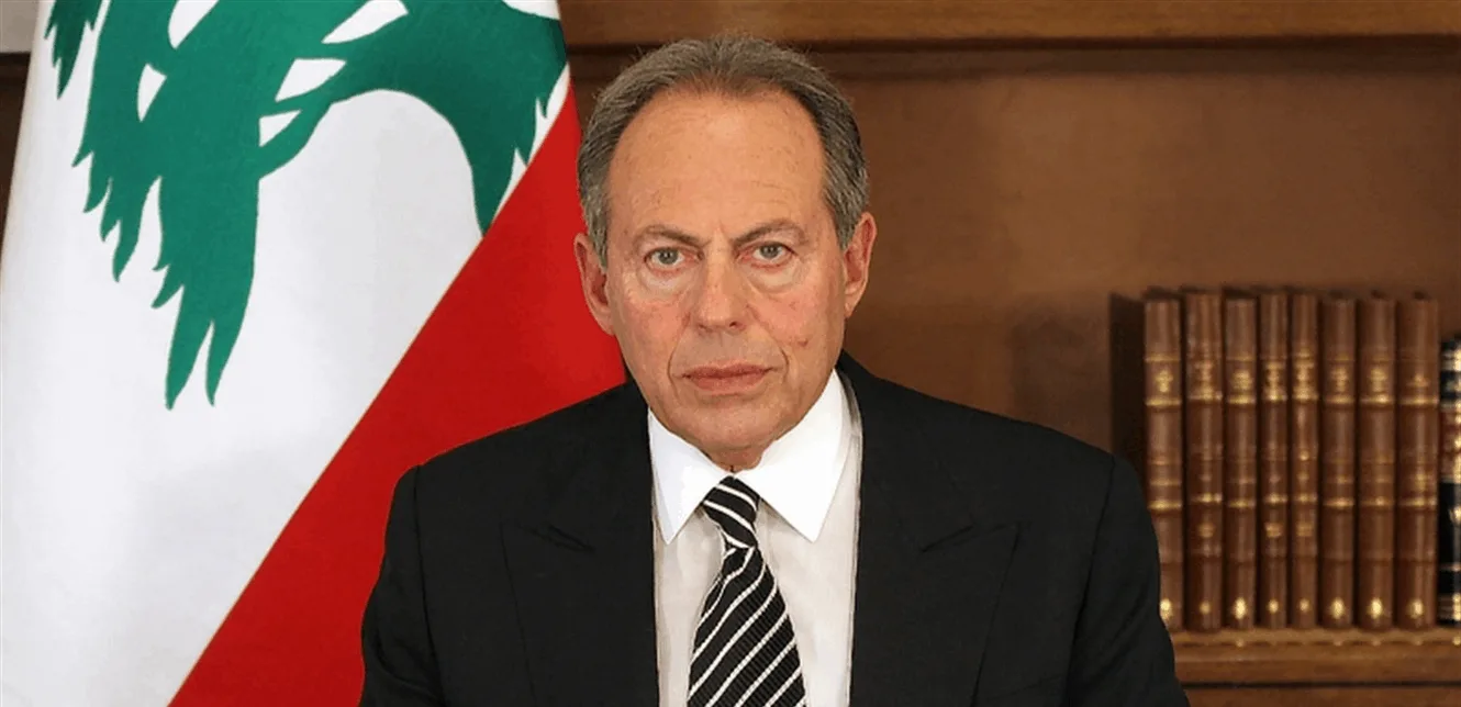 الرئيس لحود: نتنياهو أصبح من أعظم مجرمي الحرب في التاريخ الرئيس لحود: نتنياهو أصبح من أعظم مجرمي الحرب في التاريخ