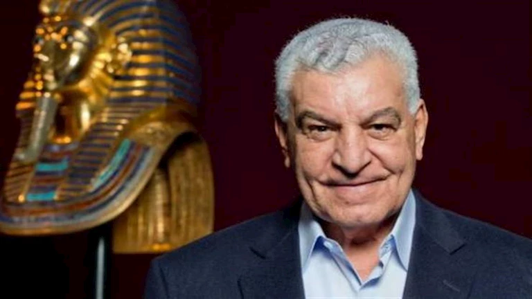 “الزئبق الأحمر” في المومياوات: هل هو واقع أم خيال؟ زاهي حواس يوضح الحقائق. “الزئبق الأحمر” في المومياوات: هل هو واقع أم خيال؟ زاهي حواس يوضح الحقائق.