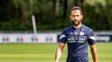 الزمالك يتردد في إبرام عقد مع عادل رمزي