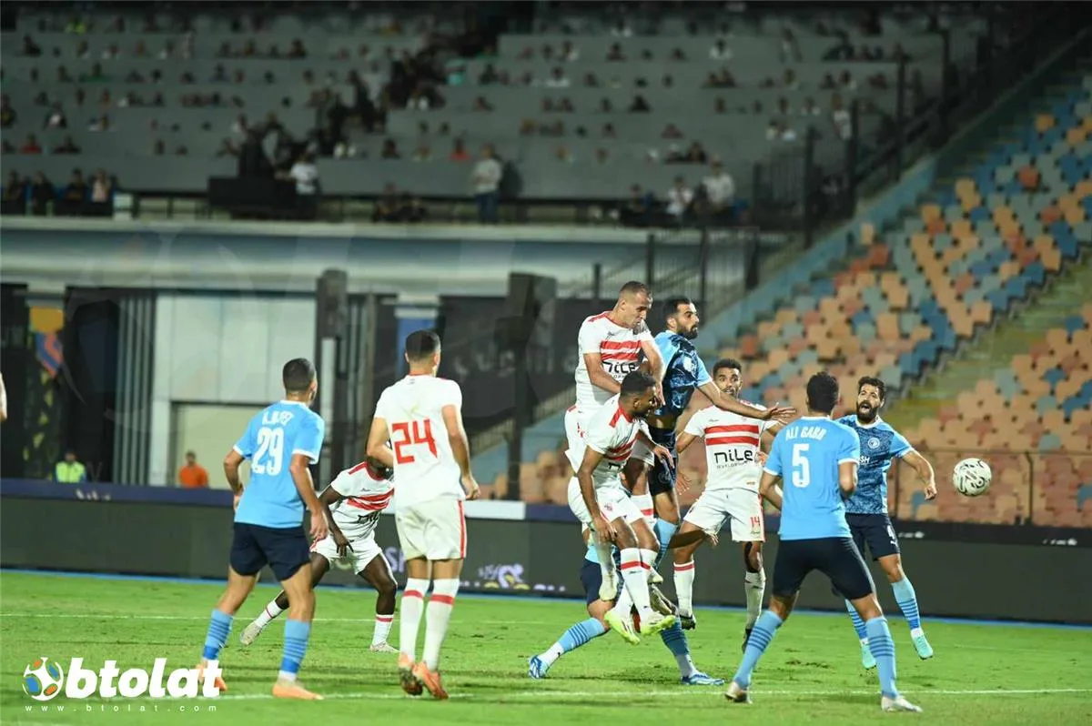 الزمالك يواجه بيراميدز “العنيد” للتخلص من شبح الموسم الخالي من الألقاب في نهائي كأس مصر الزمالك يواجه بيراميدز “العنيد” للتخلص من شبح الموسم الخالي من الألقاب في نهائي كأس مصر